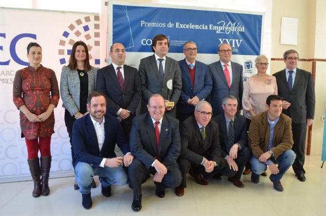La COEC concede el 'Premio a la excelencia empresarial' al Cante de las Minas