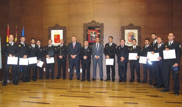 Campos destaca el papel activo de los Policías Locales para garantizar el equilibrio entre la seguridad y la preservación de los derechos