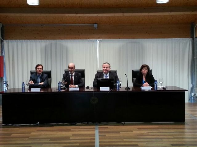 Promoción turística de La Unión en la universidad