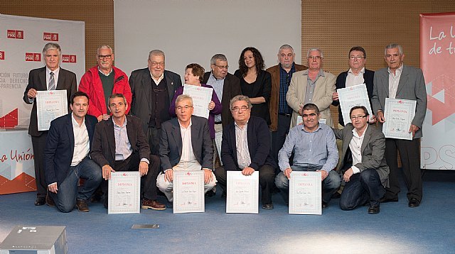Emotivo Acto de Reconocimiento a los socialistas de La Unión con más de 25 años de militancia