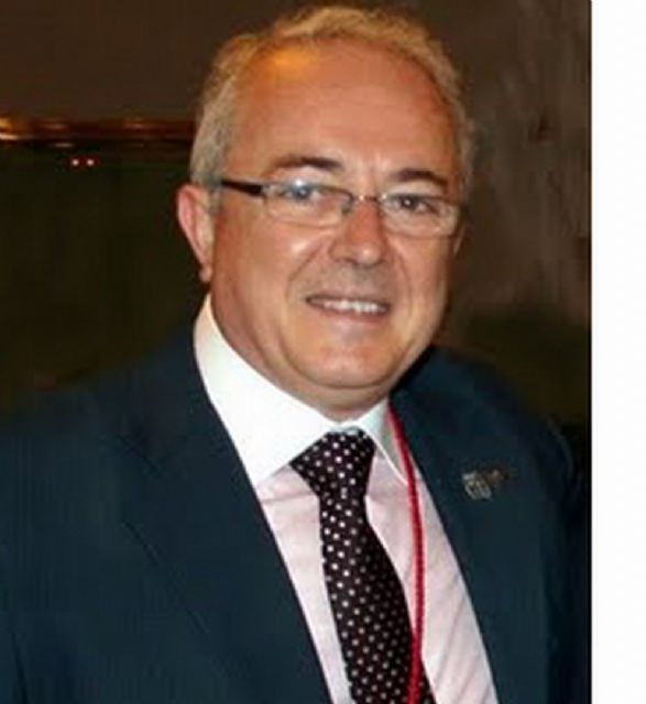 Conceden la 'medalla de plata al mérito taurino' al periodista unionense Pepe Castillo