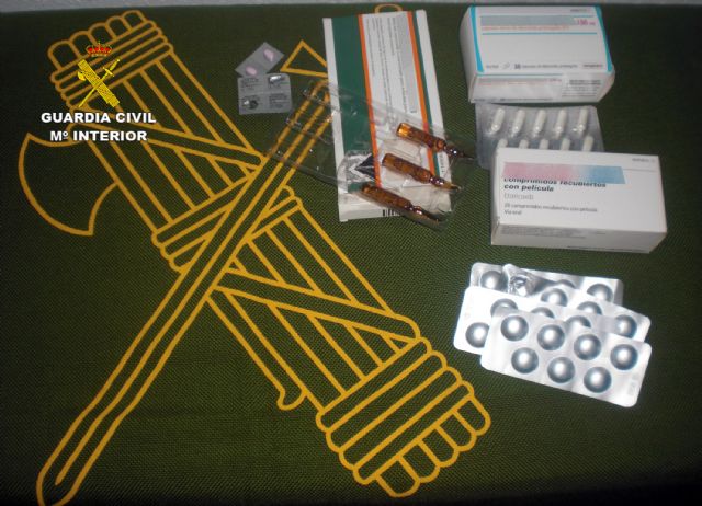 La Guardia Civil detiene a una mujer que drogaba a personas mayores para cometer robos y hurtos