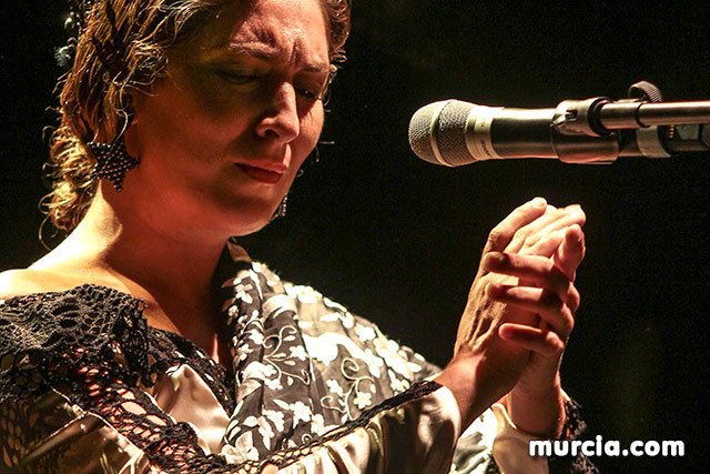 Estrella Morente llena de embrujo la Catedral del Cante con un homenaje a Manuel de Falla