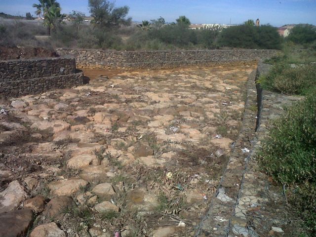 Continúa la limpieza de nuevas ramblas ante posibles lluvias torrenciales durante este otoño