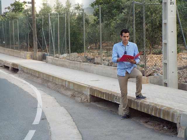 UPyD La Unión formula la instalación de vallas protectoras en las aceras de la avenida de la Libertad en Roche