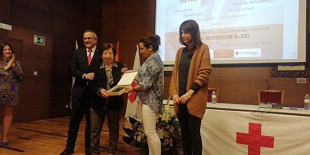 La Asamblea local de Cruz Roja en La Unión, ha entregado sus galardones en el Día del Voluntariado