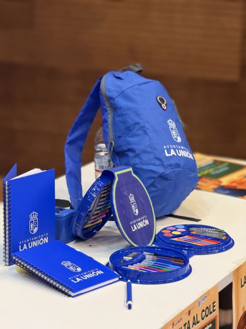 La Unión lanza la campaña 'Tus compras tienen premio' para impulsar el comercio local en la vuelta al cole