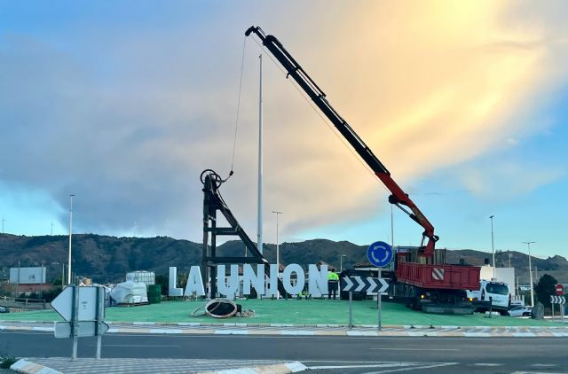 La Unión embellece su entrada norte con un homenaje al legado minero gracias al programa