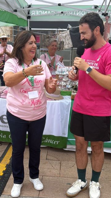 El alcalde entrega a la AECC las llaves de su nueva sede en La Unión