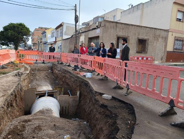 La Comunidad renueva más de 100 metros lineales de la red de saneamiento en La Unión