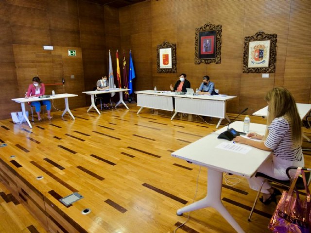 El Pleno aprueba por unanimidad la ordenanza de regulación y tasas de los mercadillos   