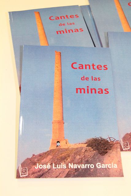Presentados los libros de Pablo San Nicasio y José Luis Navarro en las 'Mañanas literarias flamencas'