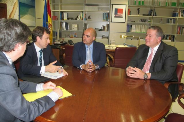 El alcalde informa que el ministerio ha aprobado el pliego para la licitación de las obras de regeneración de la bahía de Portmán