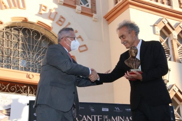 El arte de Pedro Cano se une para siempre al Cante de las Minas gracias al galardón ´Asensio Sáez´